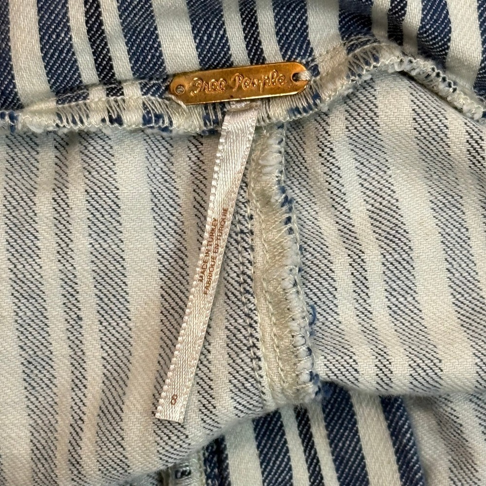 FREE PEOPLE Paperbag Striped High Waist Belted Shorts - Blue/White - Size 8 - Picture 7 of 9